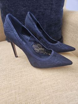 High Heels Shoes Size 10