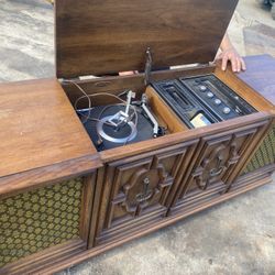 8 track From 1968 Make Me A Offer 