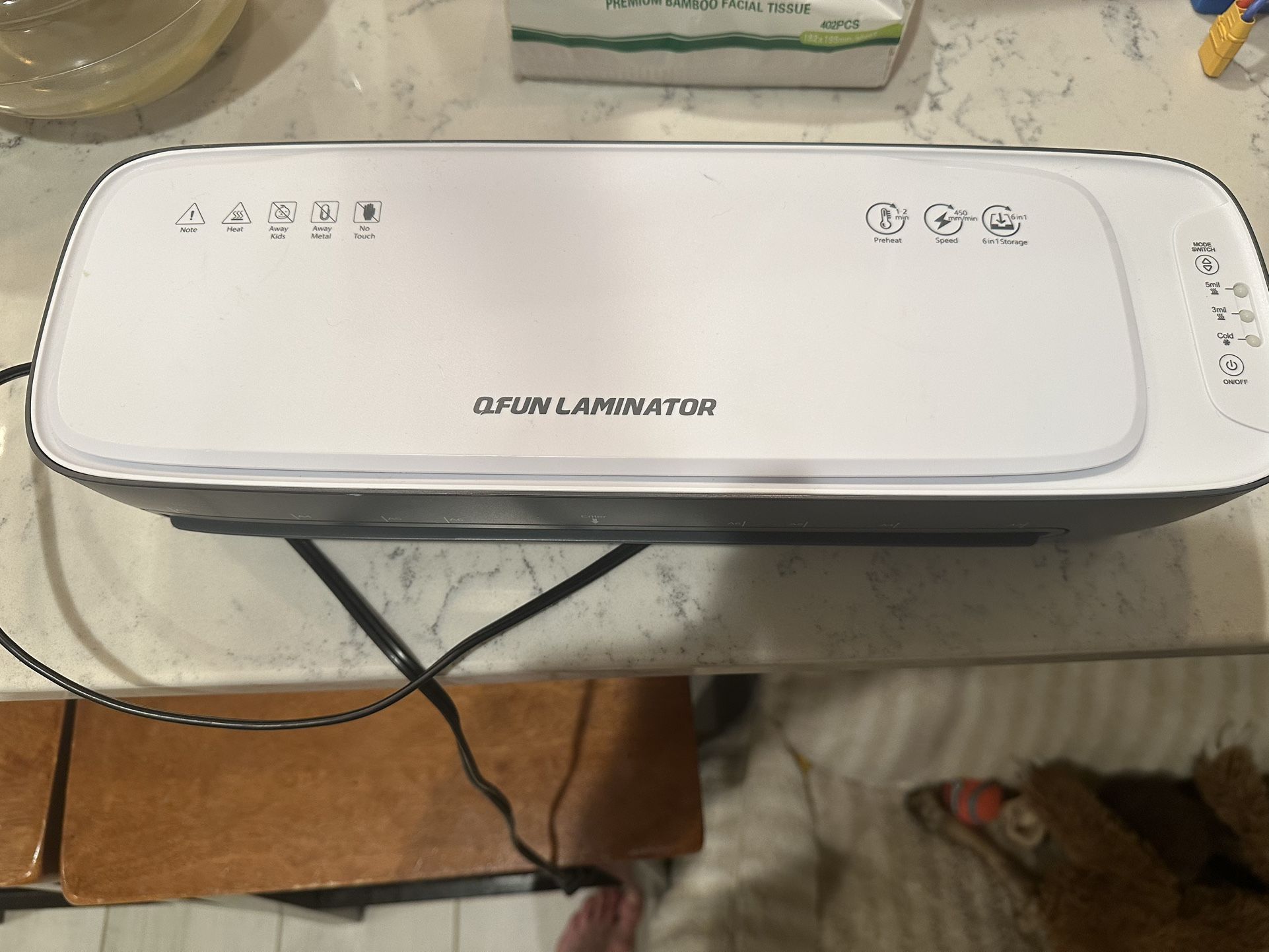 Laminator machine