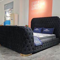 King Size Bed With Fireplace 