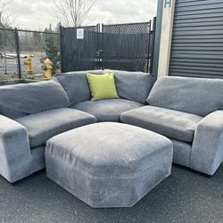 Sectional Couch 