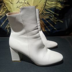 White Square Heeled Go Go Boots