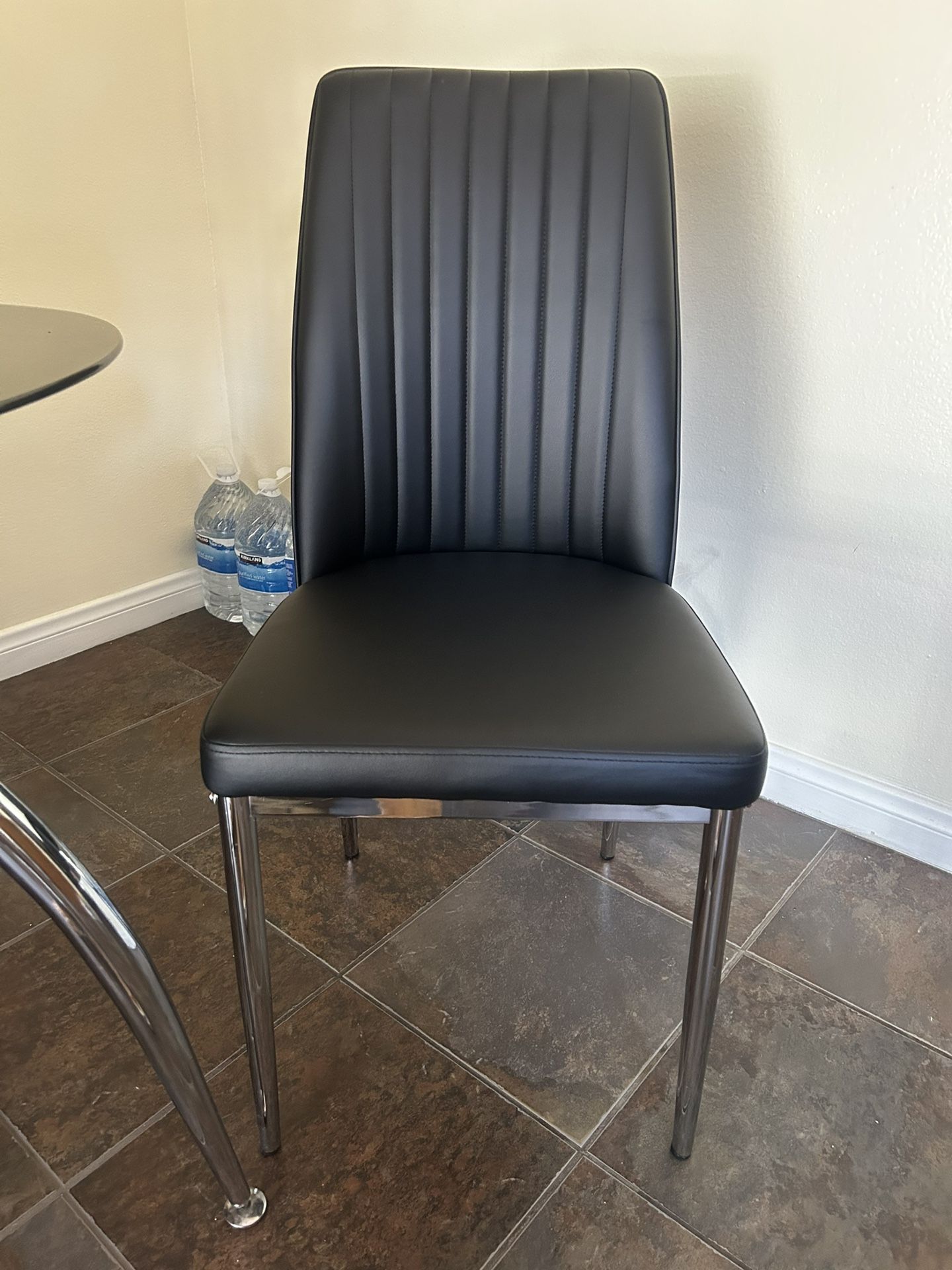 dining table with 4 chairs