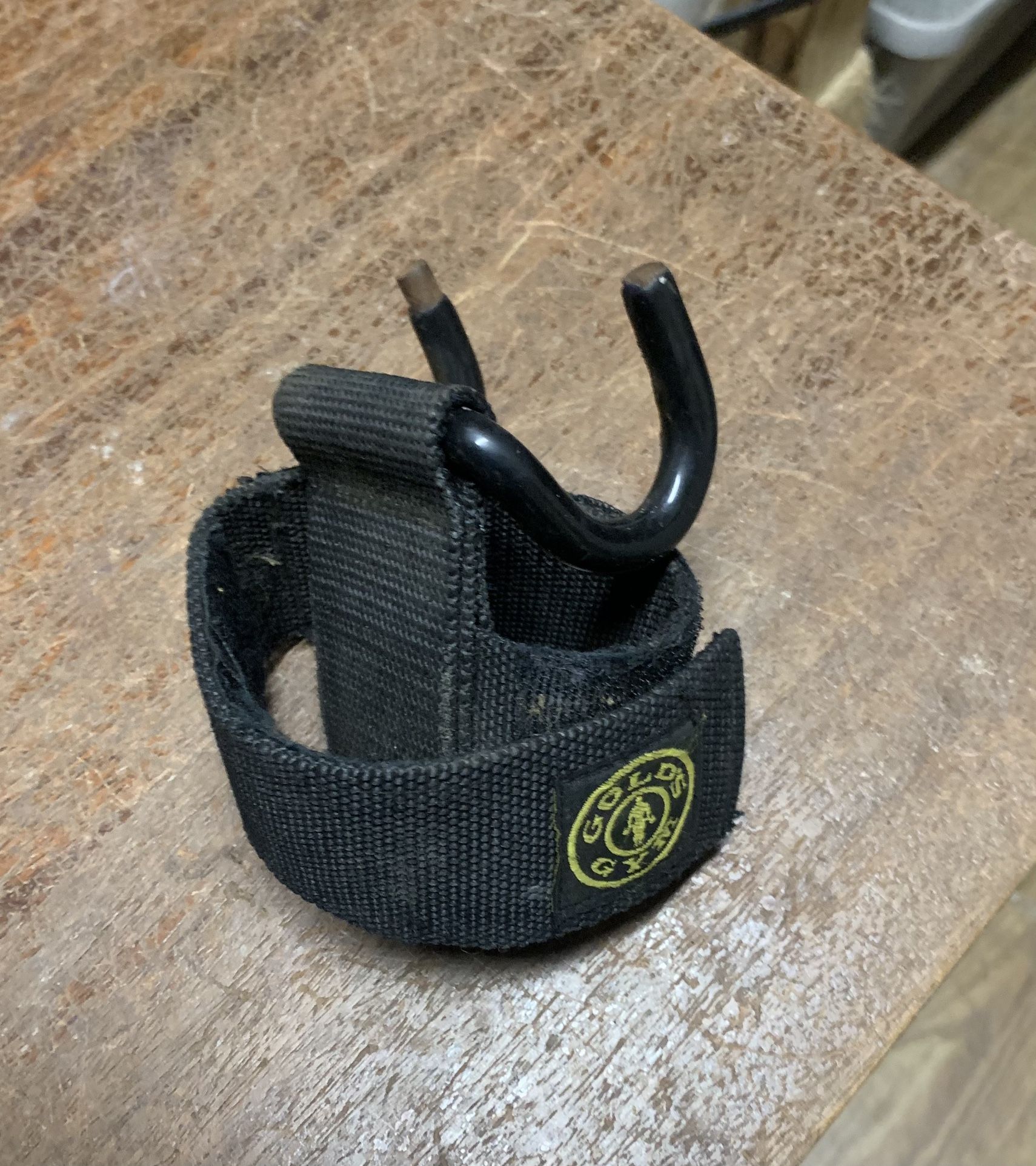 Gold's Gym Weight Lifting Hook one only 