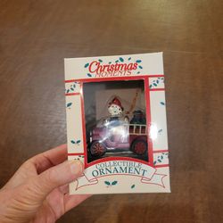 Vintage Westmar Christmas Moments Dalmatian Dog Driving Fire Truck
Ornament Box