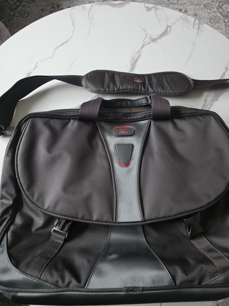 Tumi Gray Tech T-Pass Expandable Laptop Briefcase Messenger Bag