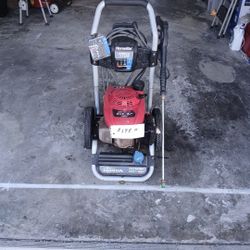 Pressure Washer.    $125.00