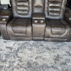 LIVING SPACES Original leather 3 tones of gray color 