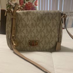 MK Crossbody
