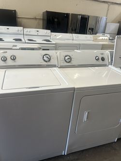Whirlpool Washer And Dryer Set