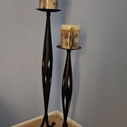 Candle Holder Set With Candles 