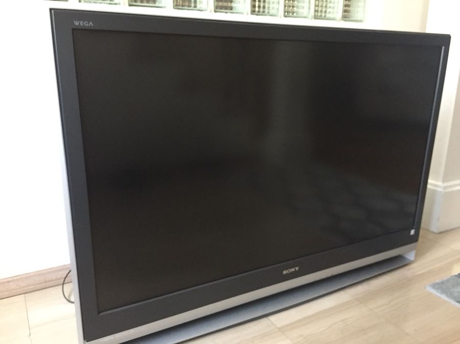 Sony Wega 50 inch TV