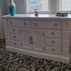 Refinished beautiful dresser in white color 
