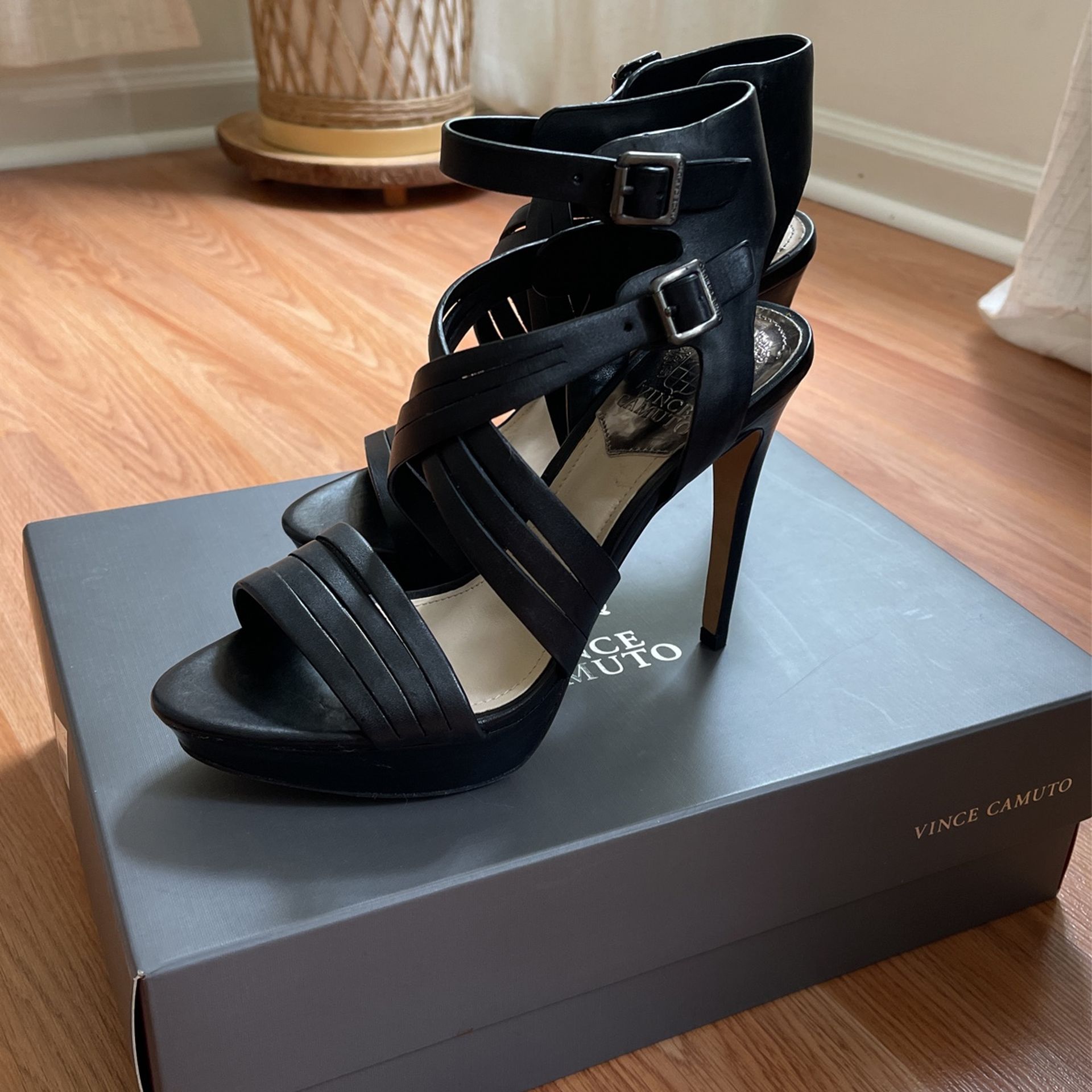 Black Vince Camuto Heels Size 6.5