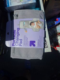 Portable changing pad