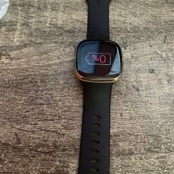 Fitbit Versa 3 No Case, No Charger