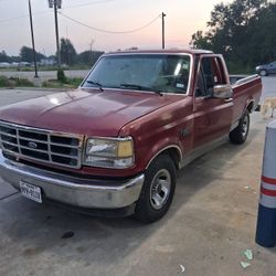 Truck For Sale 95 Ford Brand New Motor Brand New Evrything No Dents AC WORKS 12,000 MILES 2 TANKS SINGLE CAB ,,,,BEST OFFER ,,,BID SELLING TO HIGHEST 