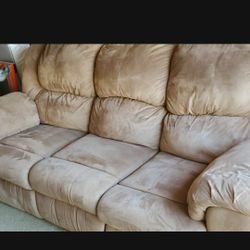 Microsoft sofa recliner can deliver