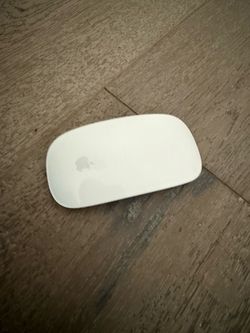 Apple Magic Mouse 2 Wireless Bluetooth Mouse - Lightning - Works Great