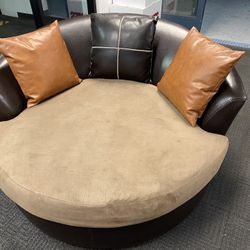 Swivel Leather Lounge Chair (free delivery)