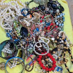 Misellaneous Jewelry Accessories 