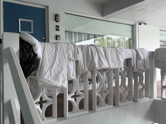 FREE SHEETS AND BLANKETS