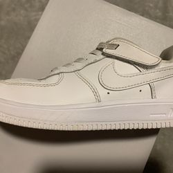 Air Force 1, little kids size 13C