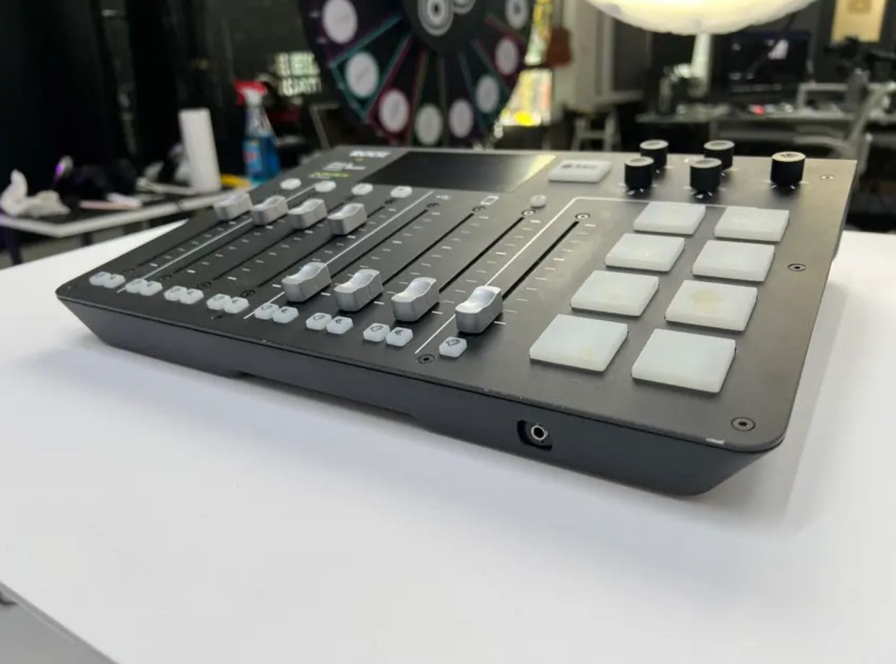Rodecaster Pro