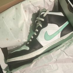 Jordan One Mid 