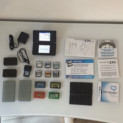 Nintendo DS Lite + 10 Games 