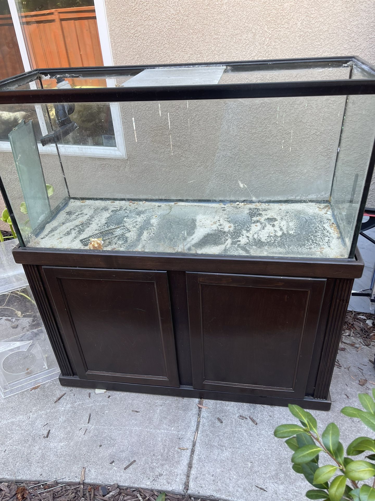 85 Gallon Aquarium/fish Tank With Stand/sump/pump