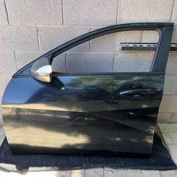 21-25 Hyundai Elantra Driver Door