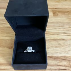 Diamond Engagement Ring 