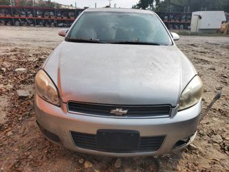 2006 CHEVY IMPALA FOR PARTS ONLY
