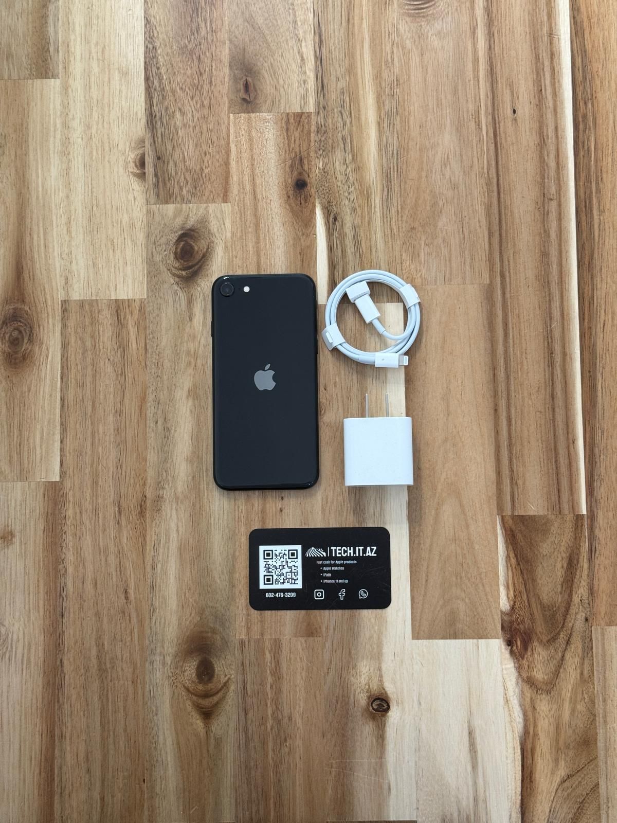📱 iPhone SE | 128GB | Black | Unlocked (Any Carrier)