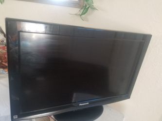 Panasonic flat screen 32"