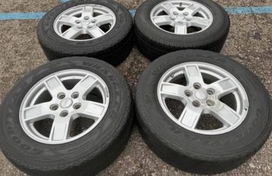 17” JEEP WRANGLER GRAND CHEROKEE PACKAGE WE FINANCE WHEELS RIMS TIRES SET COMMANDER