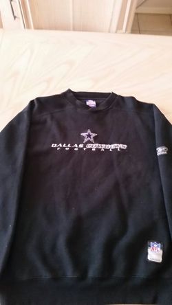 Dallas Cowboys sweatshirt