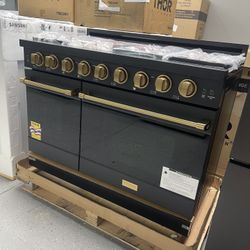 Gordon Ramsay by THOR Kitchen 48" 6.8 cu. ft.