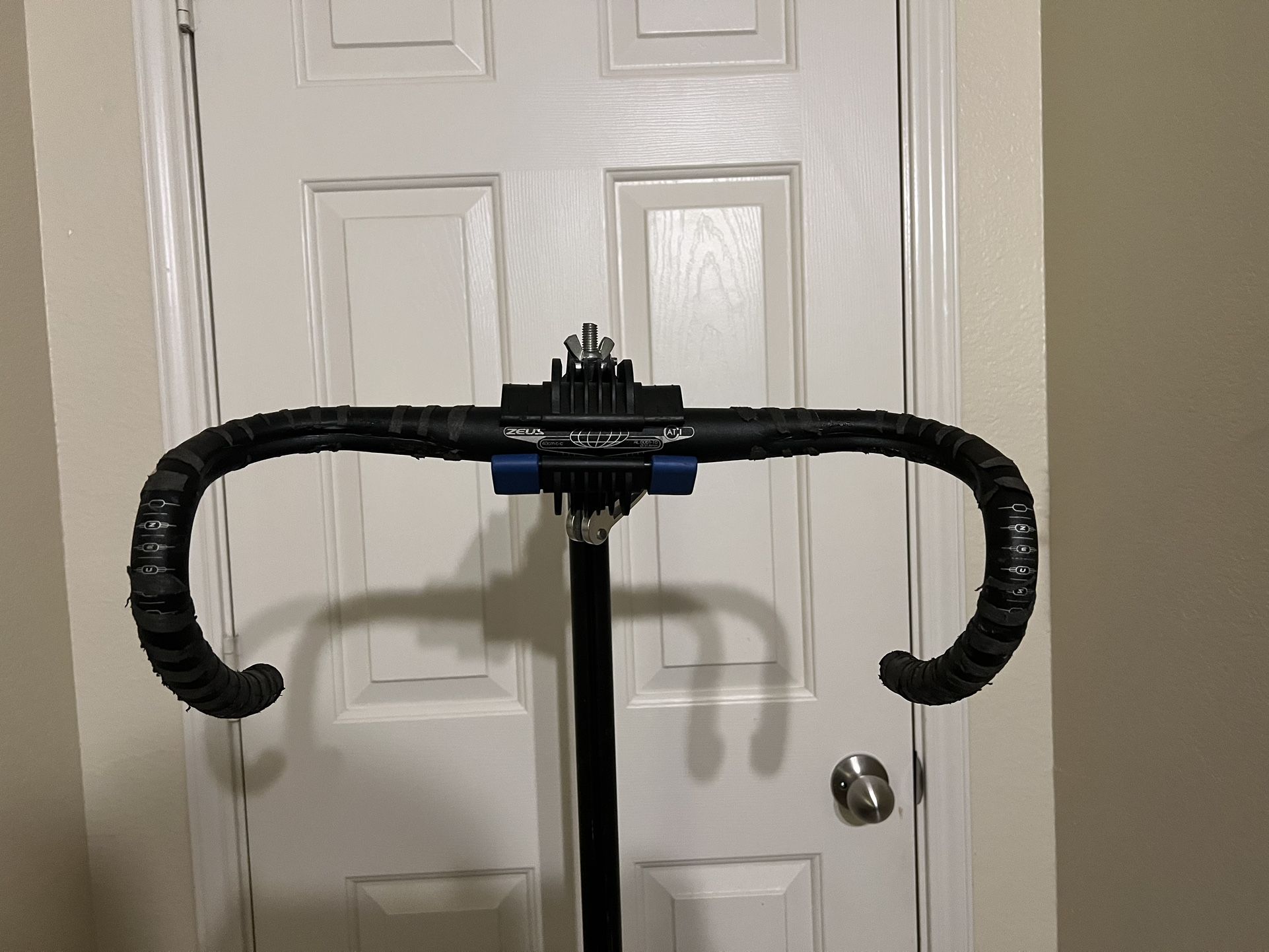 Zeus Cat 1 Drop Handlebars