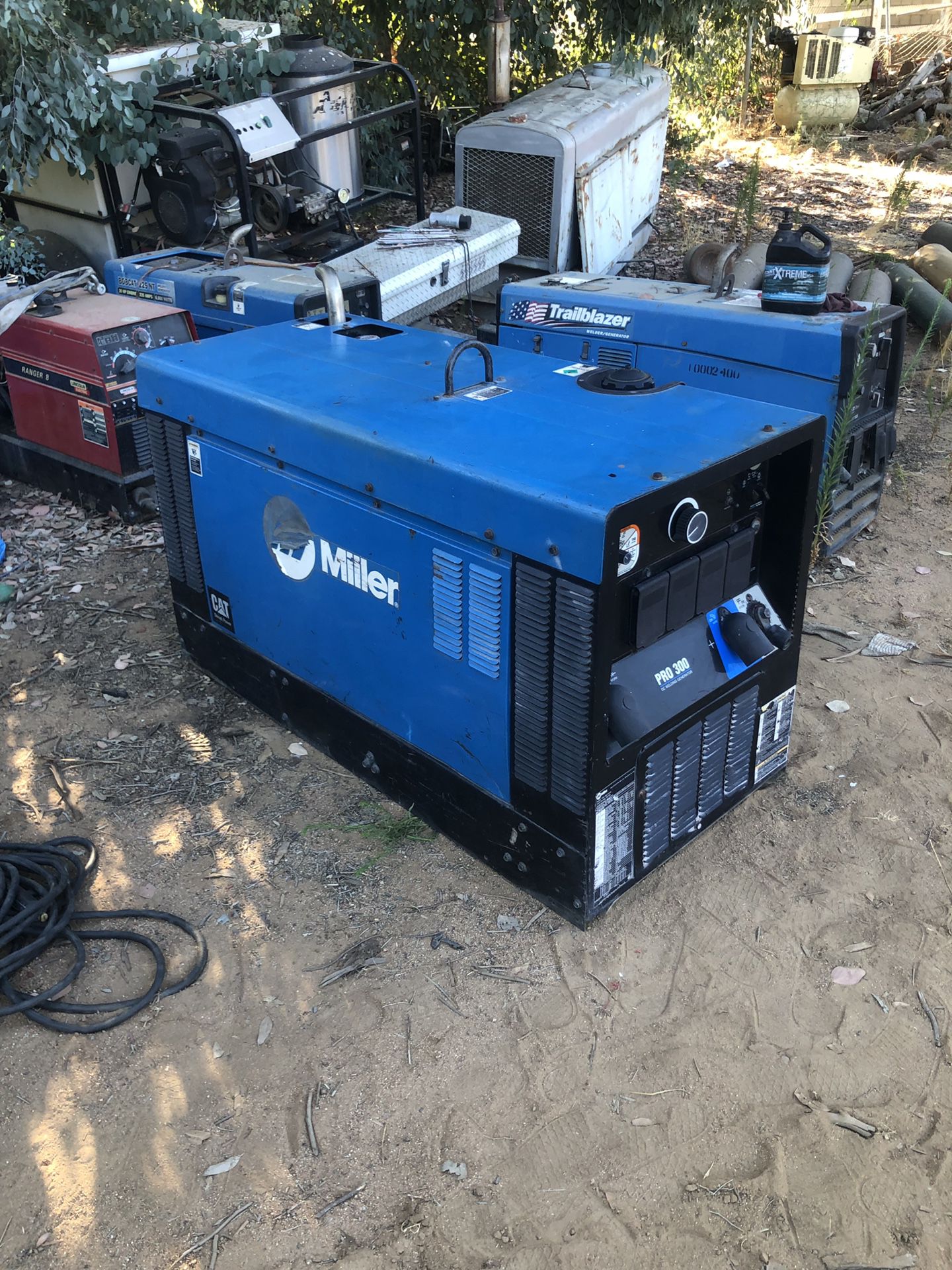 Miller Big Blue Pro 300 410 amp Generator Welder Cat diesel with trailer & leads