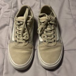 Lightly Used Shoes Vans-UGGS-New Balance