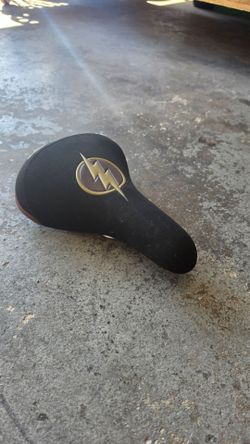 Black BMX Bike Seat with Lightning Bolt Logo