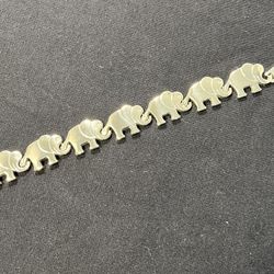 Sterling Silver Elephant Parade Bracelet 7.5”