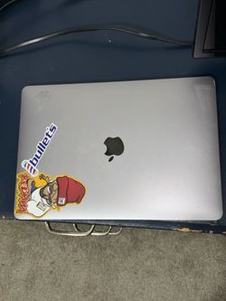 Apple MacBook Laptop Silver