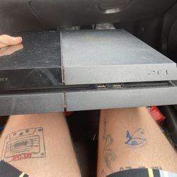 PS4