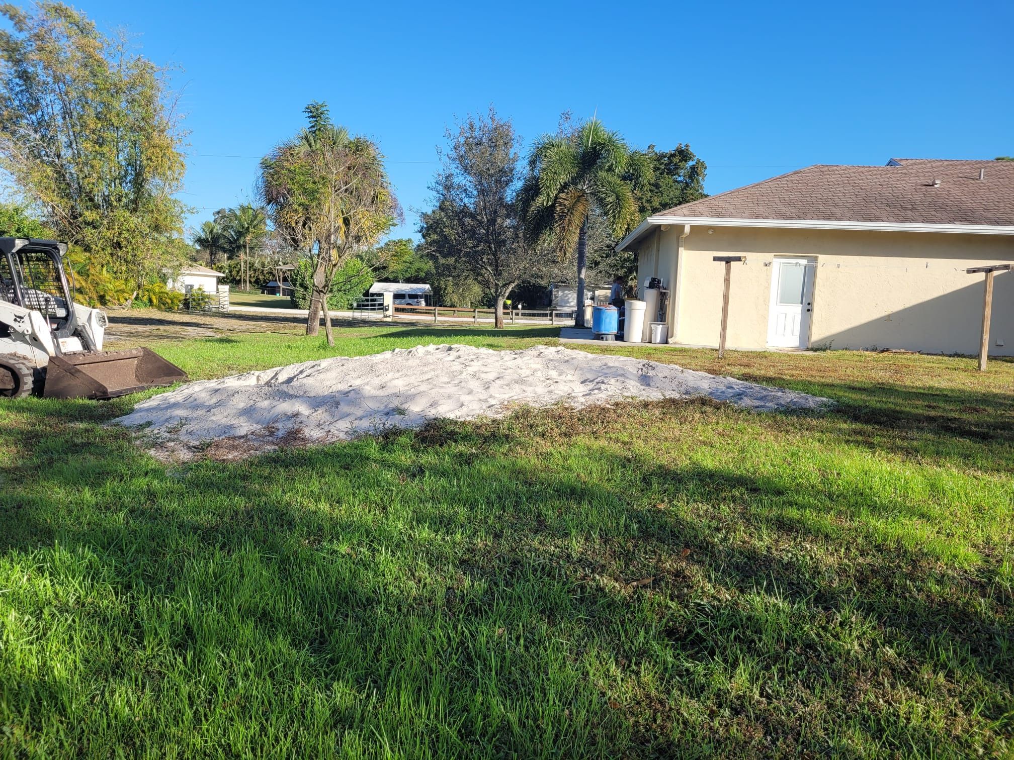 Bobcat, Dirt,Leveling