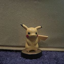amiibo pikachu offers only