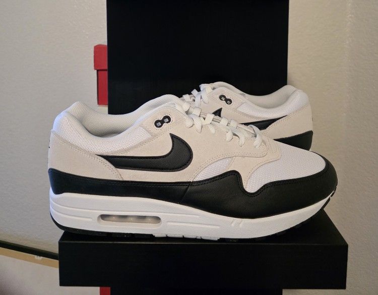 Nike Air Max 1 Essential 