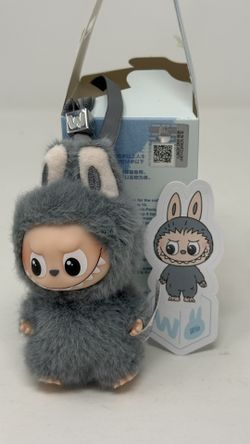 THE MONSTERS Pin for Love Series-Vinyl Plush Pendant Blind Box Letter W ☑️